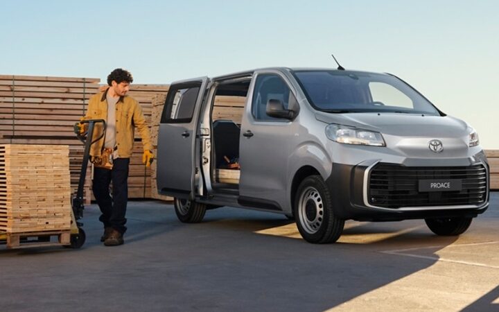 Toyota Proace 01