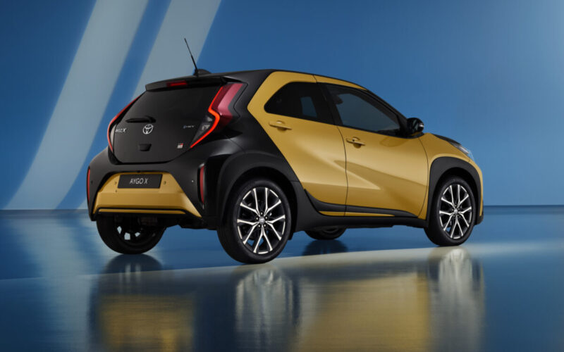 2025aygoxgrsport-004 2025aygoxgrsport-004