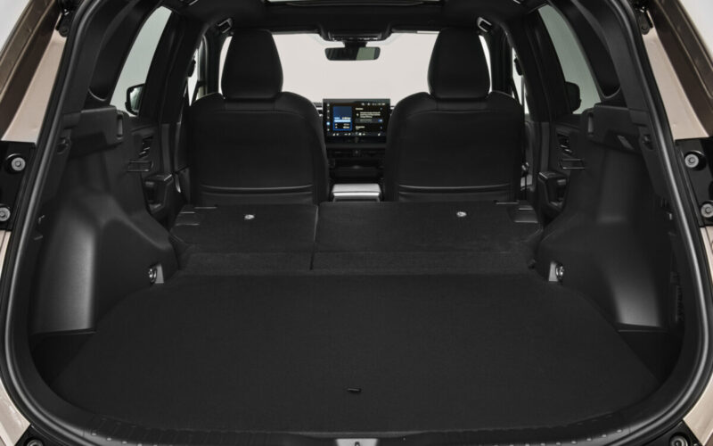 2026-all-newrav4-interior-013 2026-all-newrav4-interior-013