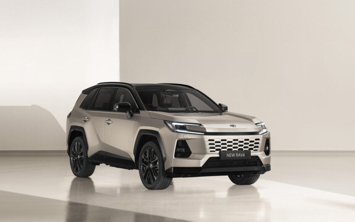 2026-all-newrav4-static-003