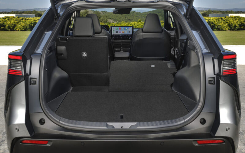 2026_bz4x_interior_028 2026_bz4x_interior_028